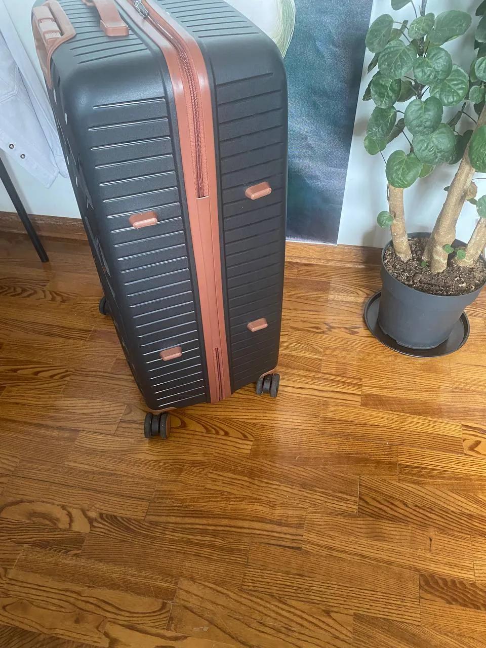 Чемодан 45x65x30