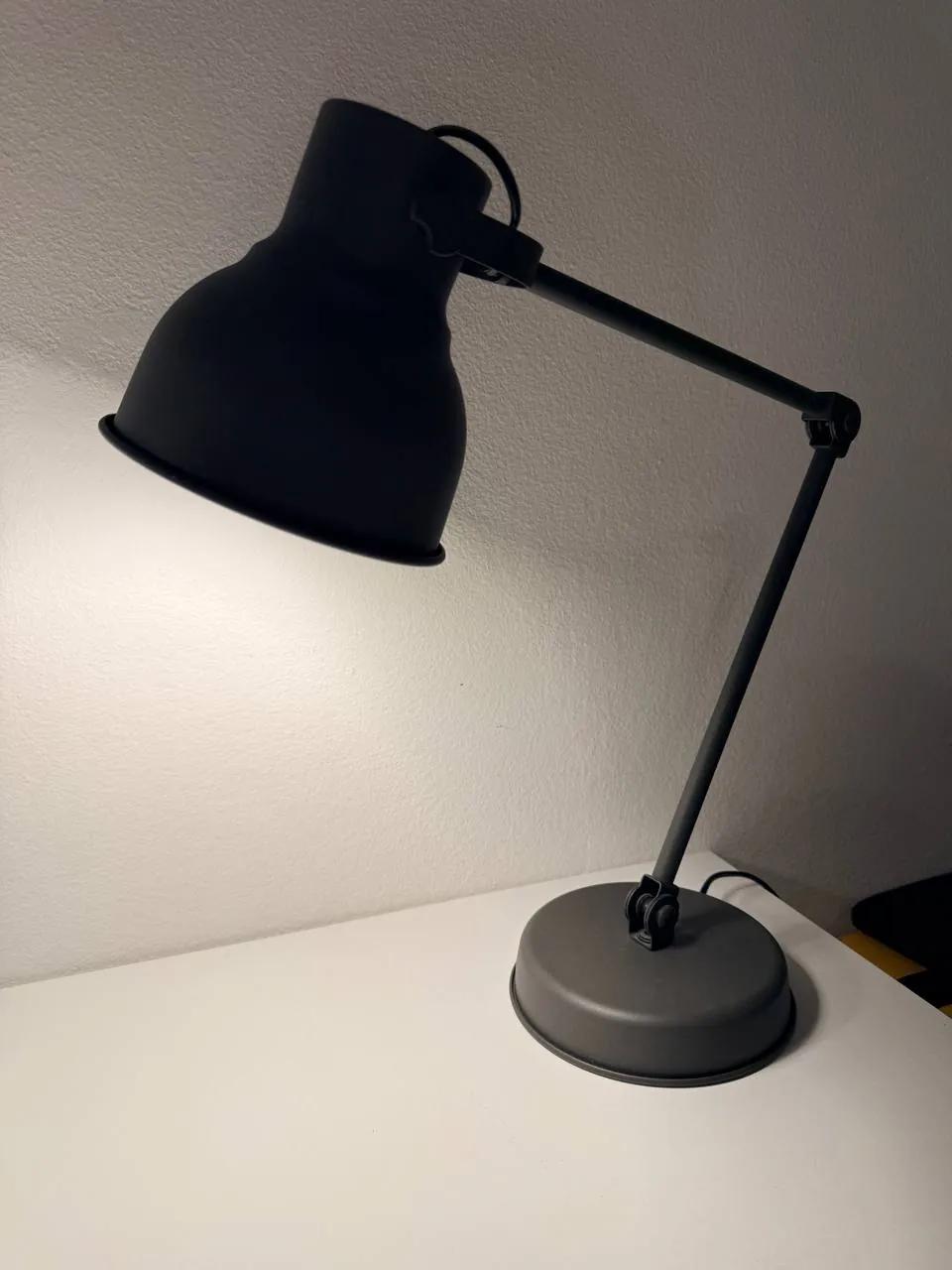 Лампа IKEA серая отличное состояние Врачар Белград