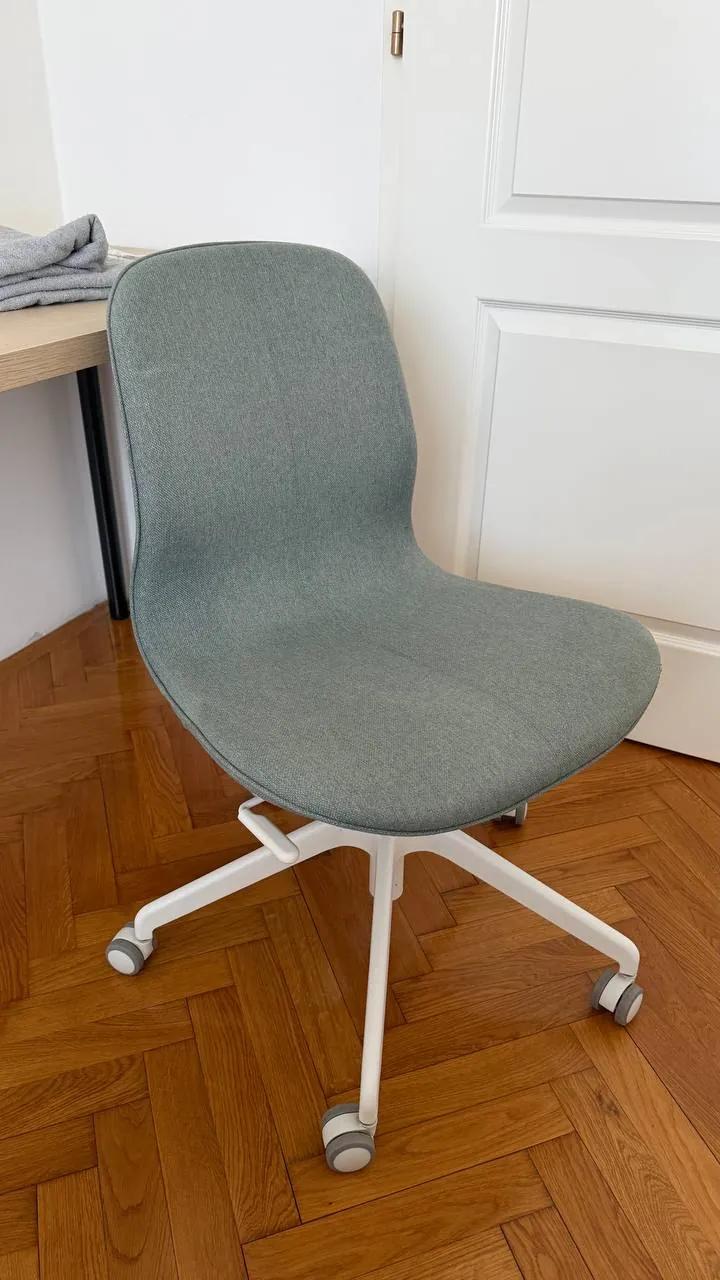 Кресло офисное IKEA LANGFJALL