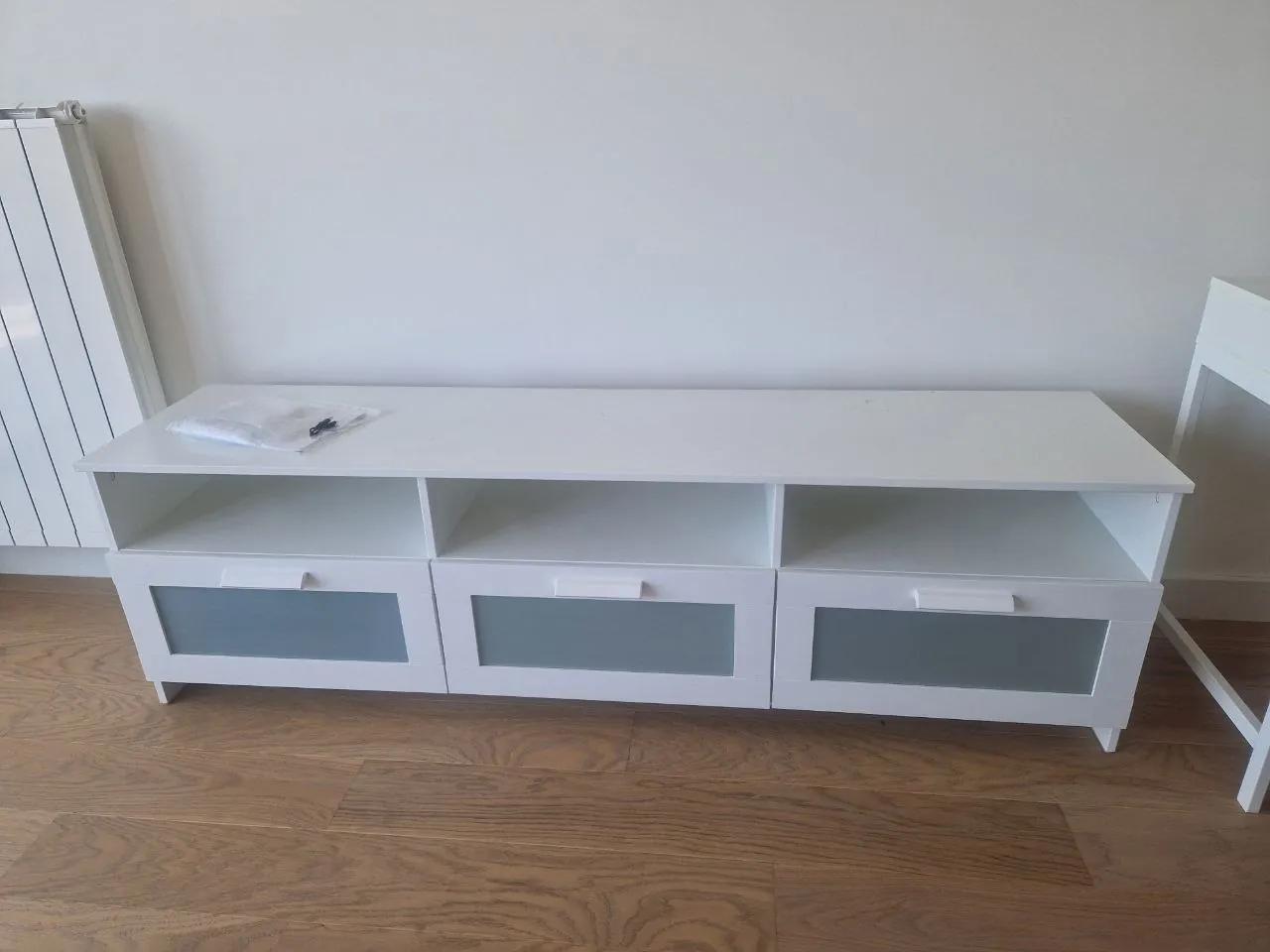 Тумба под ТВ IKEA 180×41×53 см