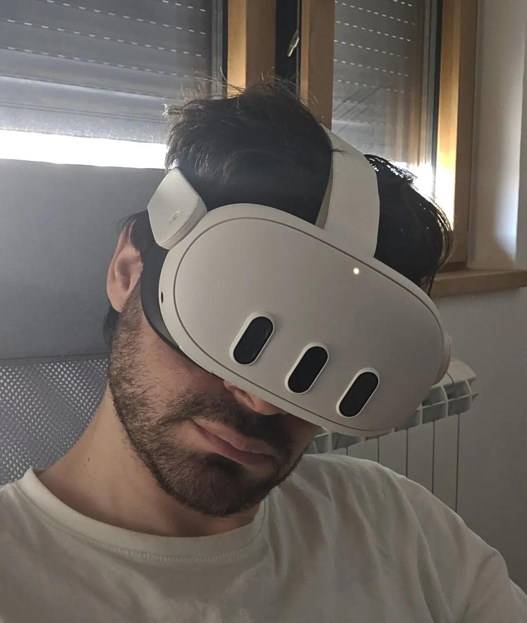 Электроника лотом: VR Quest 3, FreeBuds 5, CMF Watch Pro 2 и др.
