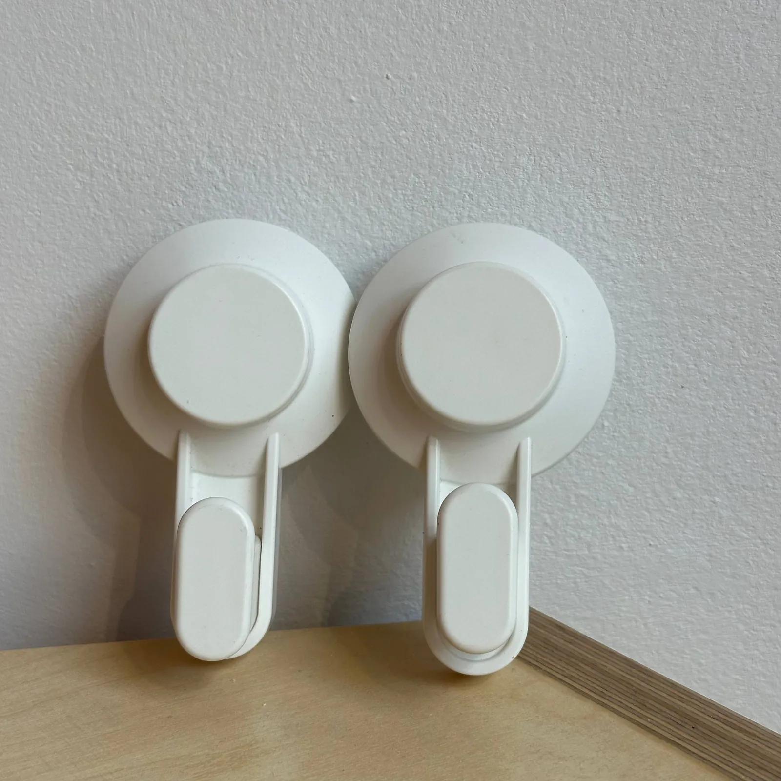 Вакуумные крючки IKEA TISKEN бесплатно