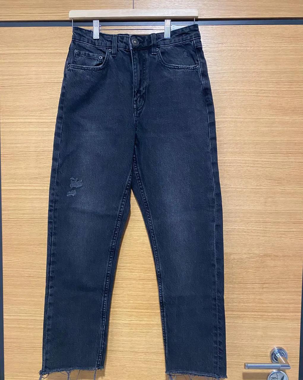 Джинсы CROPP укороченные чёрные женские
