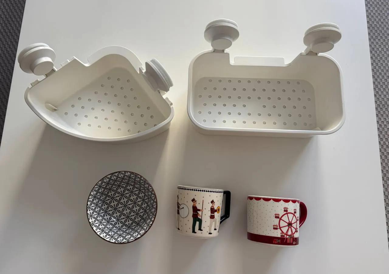 Полки IKEA Tisken и кружки Врачар