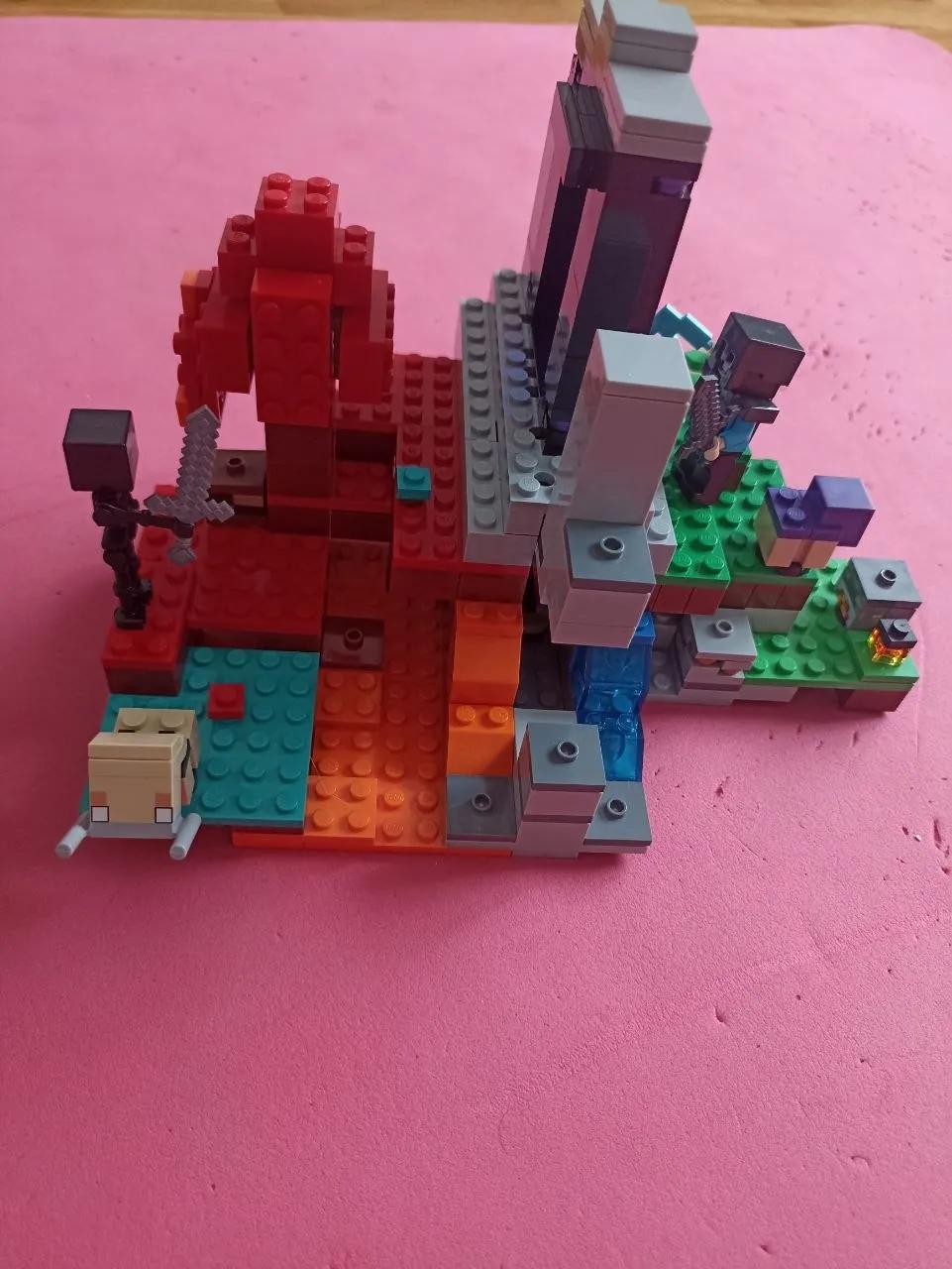 Lego Minecraft Ruined Portal полный комплект