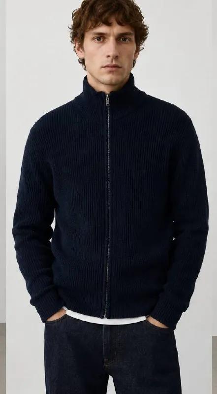 Мужская одежда Massimo Dutti и Zara