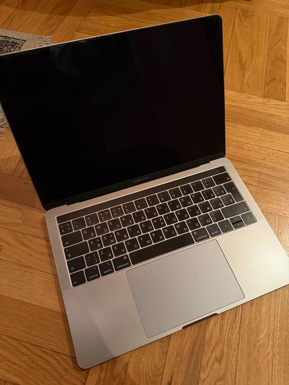 MacBook Pro 13 2019 8GB 128GB Белград