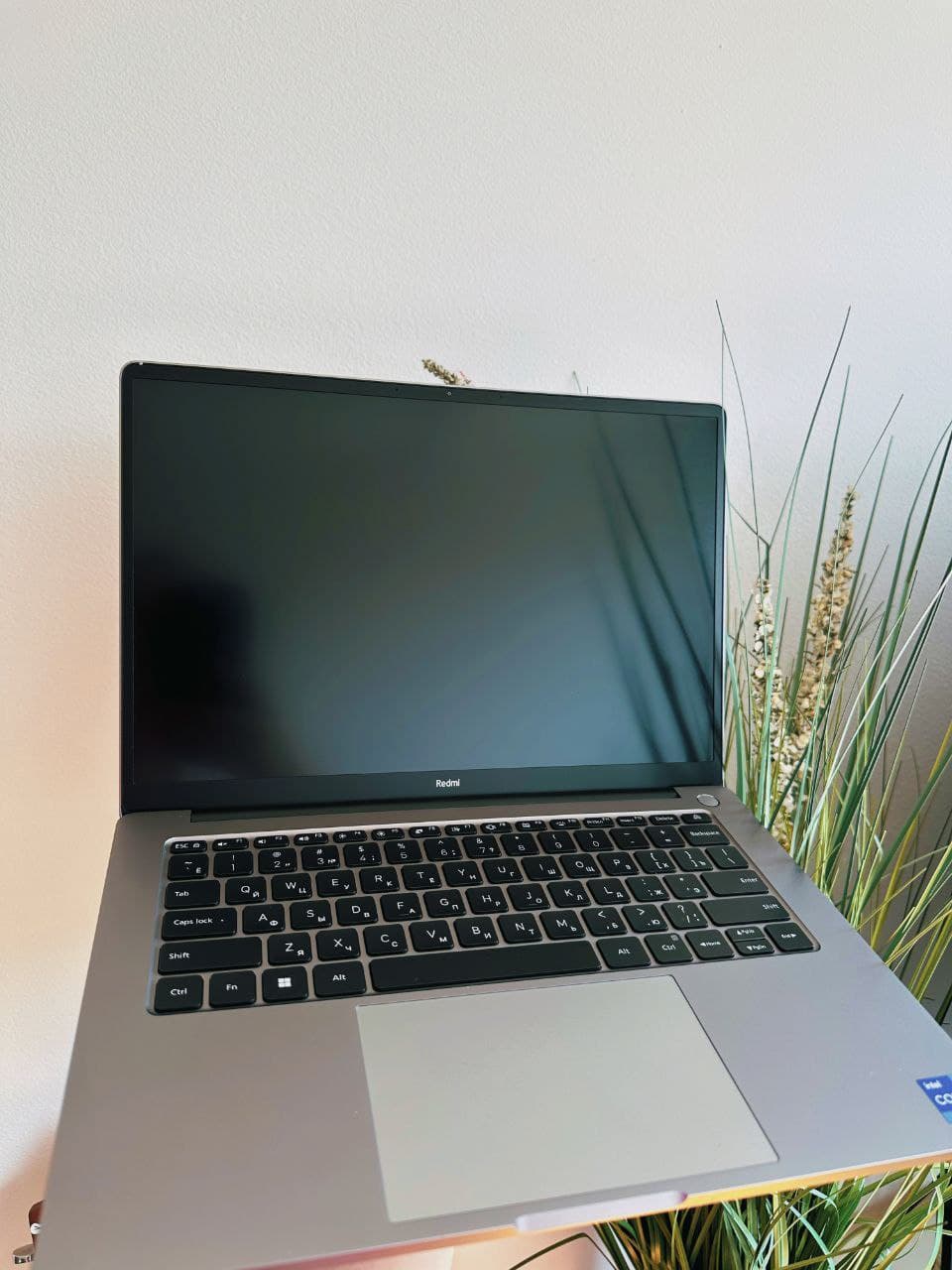 Продаю ноутбук Redmibook 14 pro