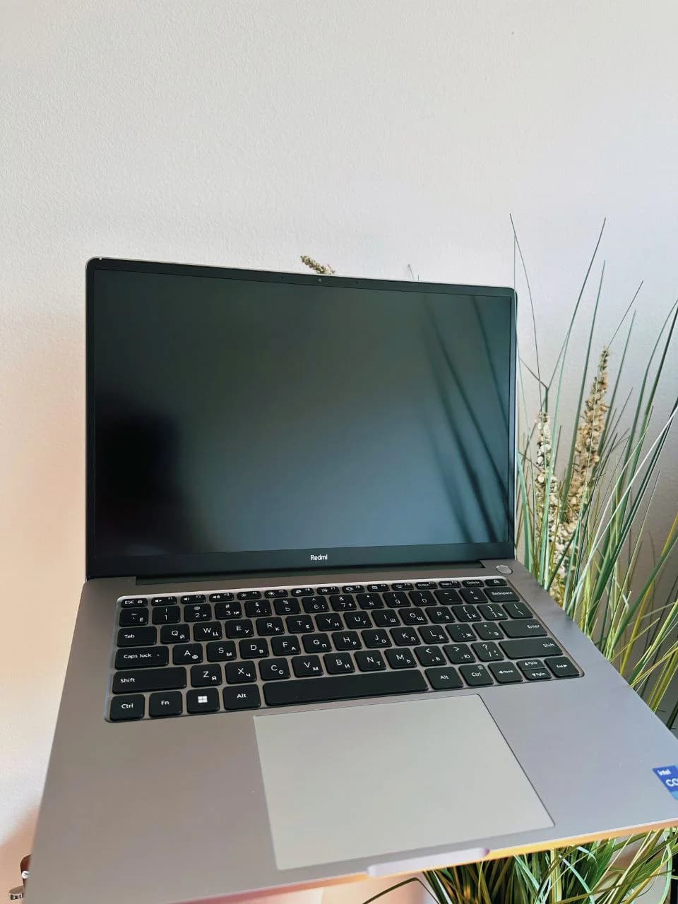 Продаю ноутбук Redmibook 14 pro