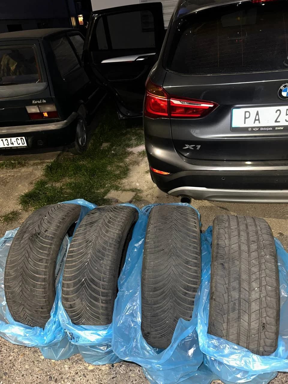 Комплект б/у резины 225/45 R19