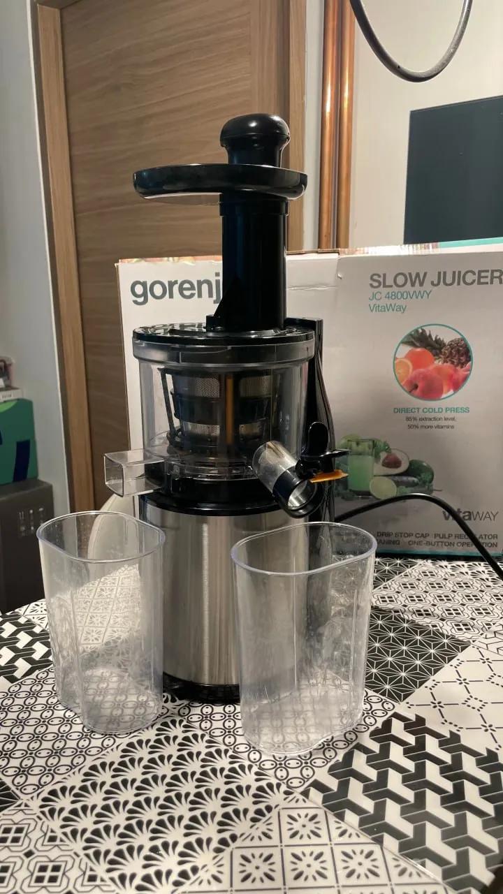 Шнековая соковыжималка Gorenje Slow Juicer JC 4800 VitaWay. Это не обычная соковыжималка с ножами...