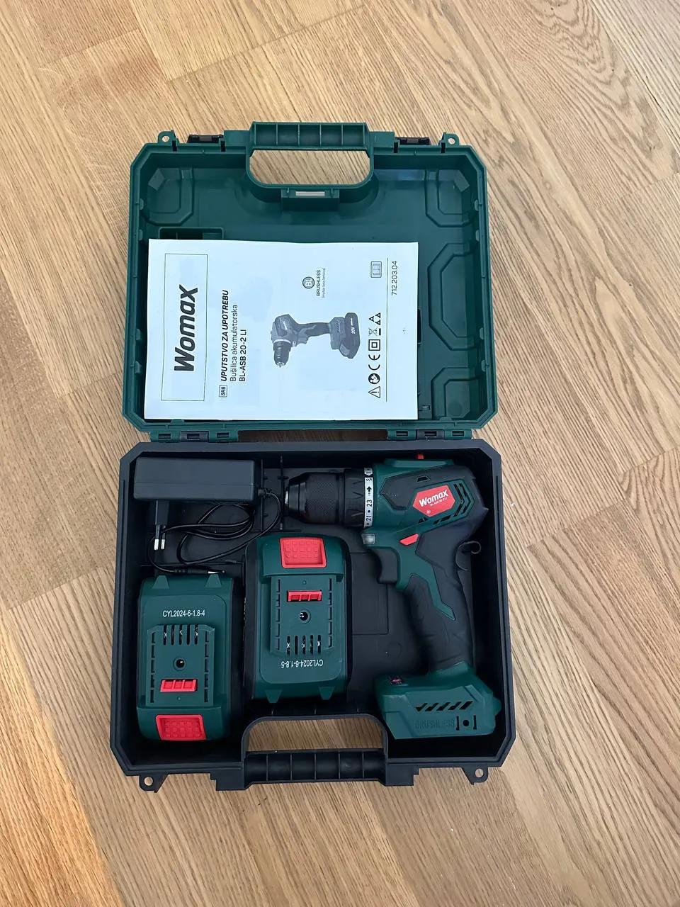 Шуруповерт WOMAX 20V набор бит Bosch