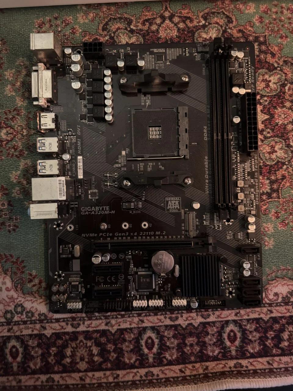 Материнская плата Gigabyte GA-A320M-H