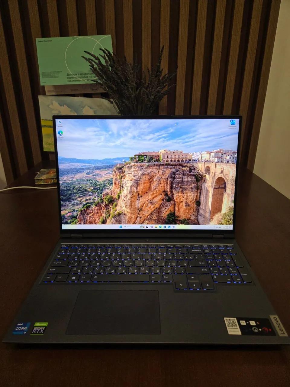 Lenovo Legion 5 Pro 16IAH7H RTX 3070 32GB 1TB 2.5K 165Hz