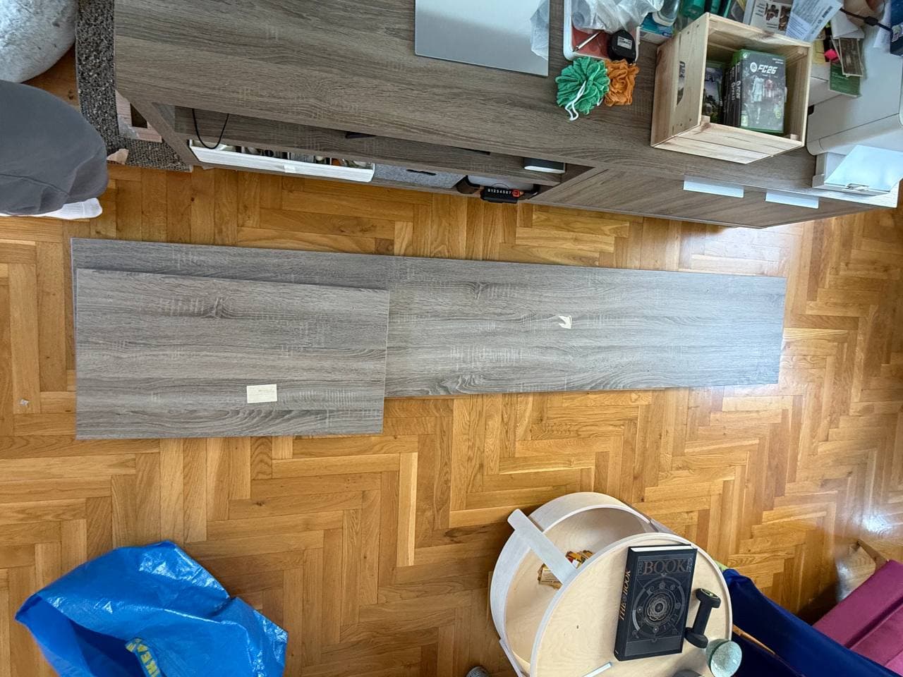 Столешница из двух частей