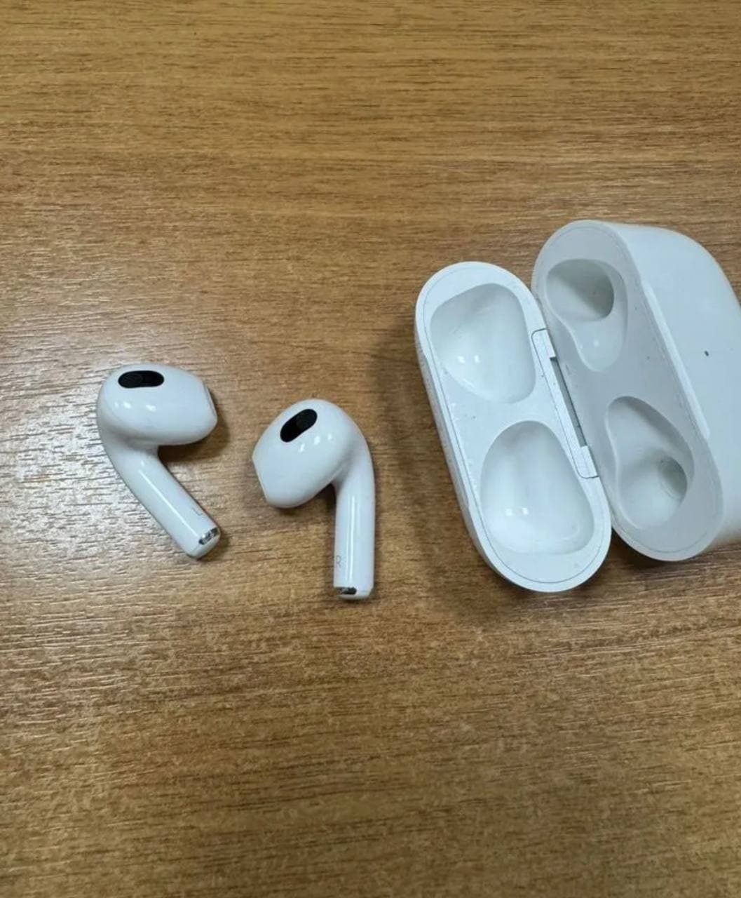 AirPods 3
