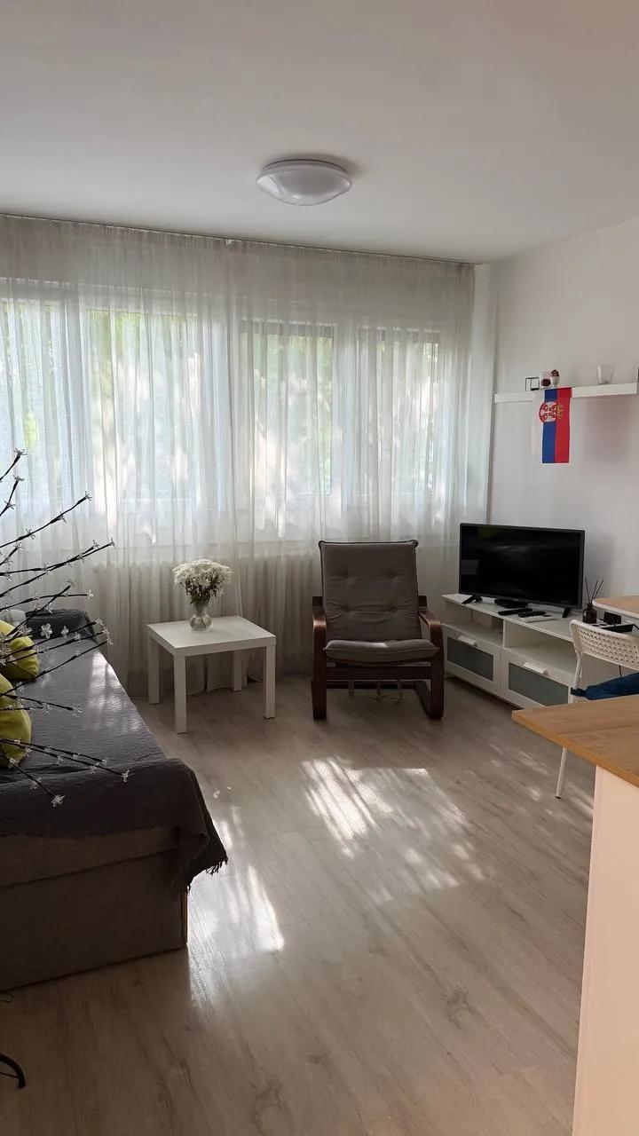 Субаренда квартиры Учительско населье Белград