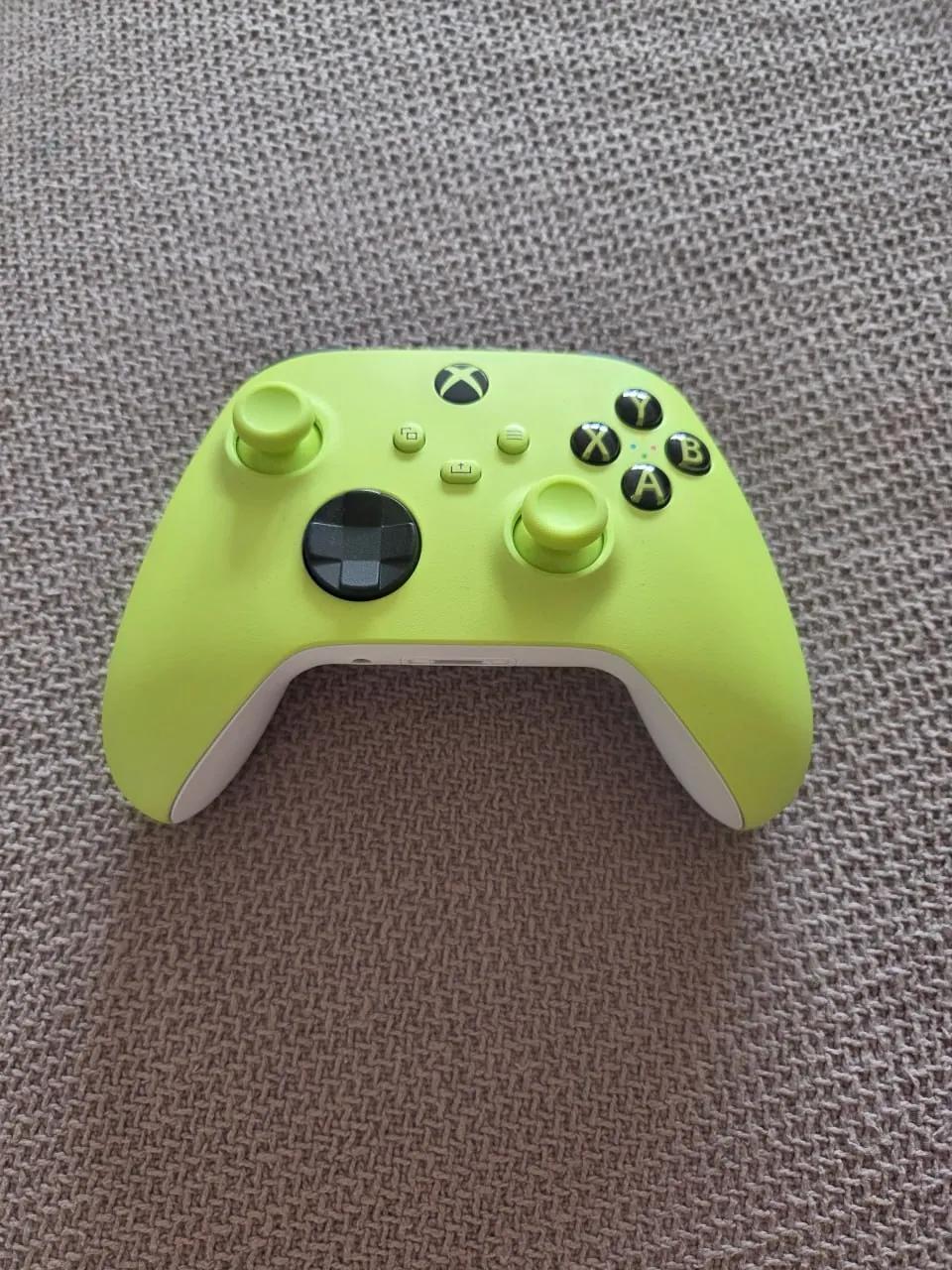 Джойстик XBOX Electric Volt беспроводной