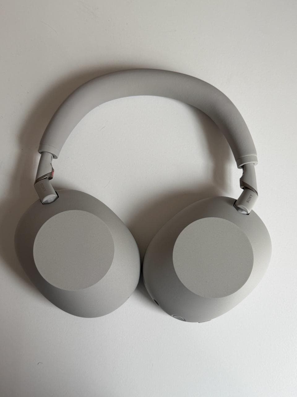 Наушники Sony WH-1000XM6