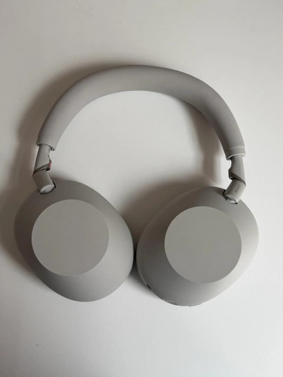 Наушники Sony WH-1000XM6