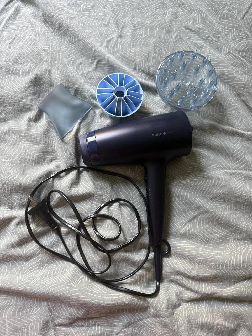 Фен Philips BHD360 2100Вт рабочий