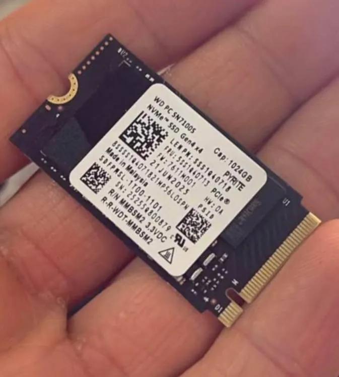 SSD NVMe WD 1 ТБ