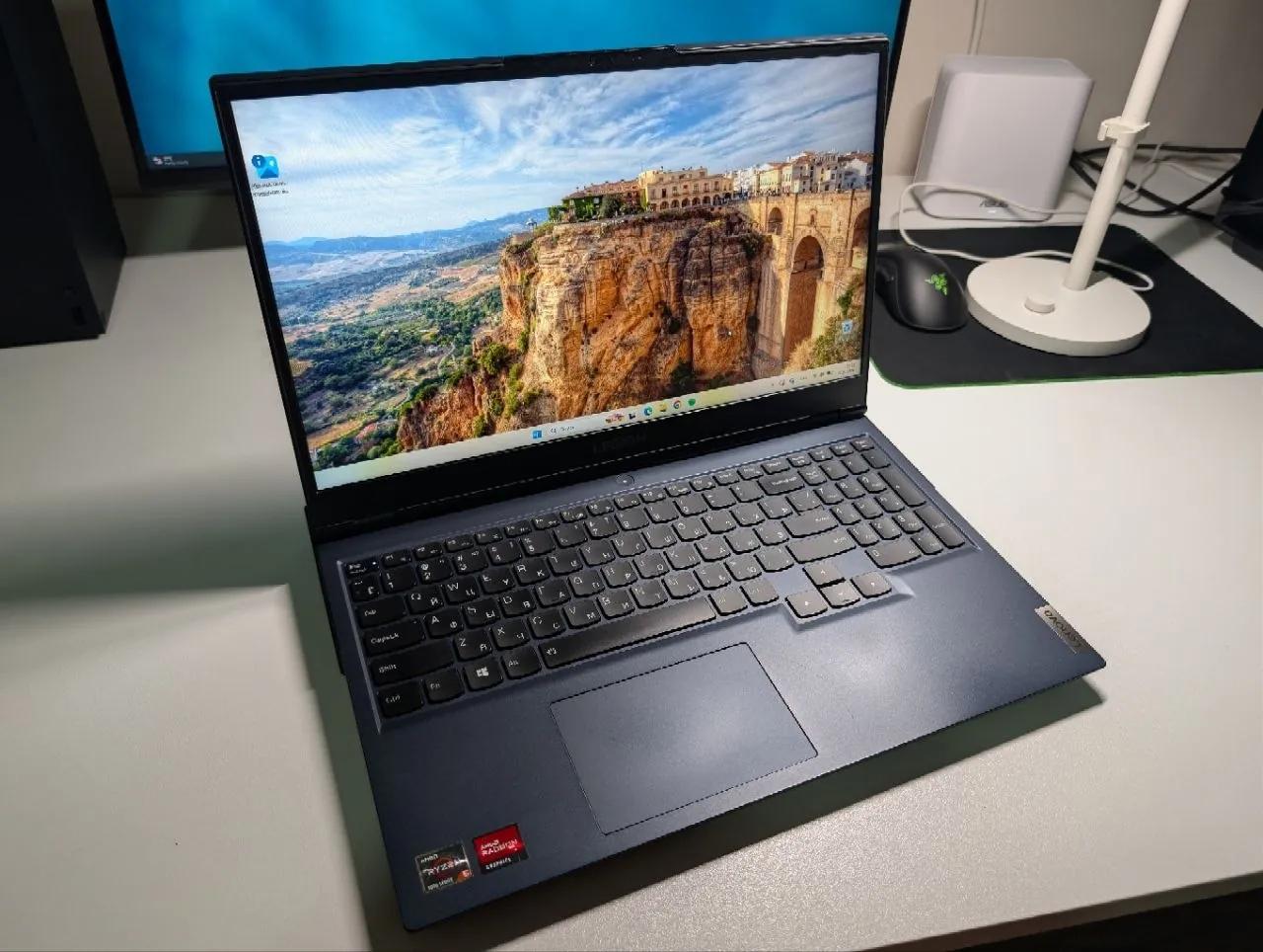 Ноутбук Lenovo Legion 5 15ACH6 игровой