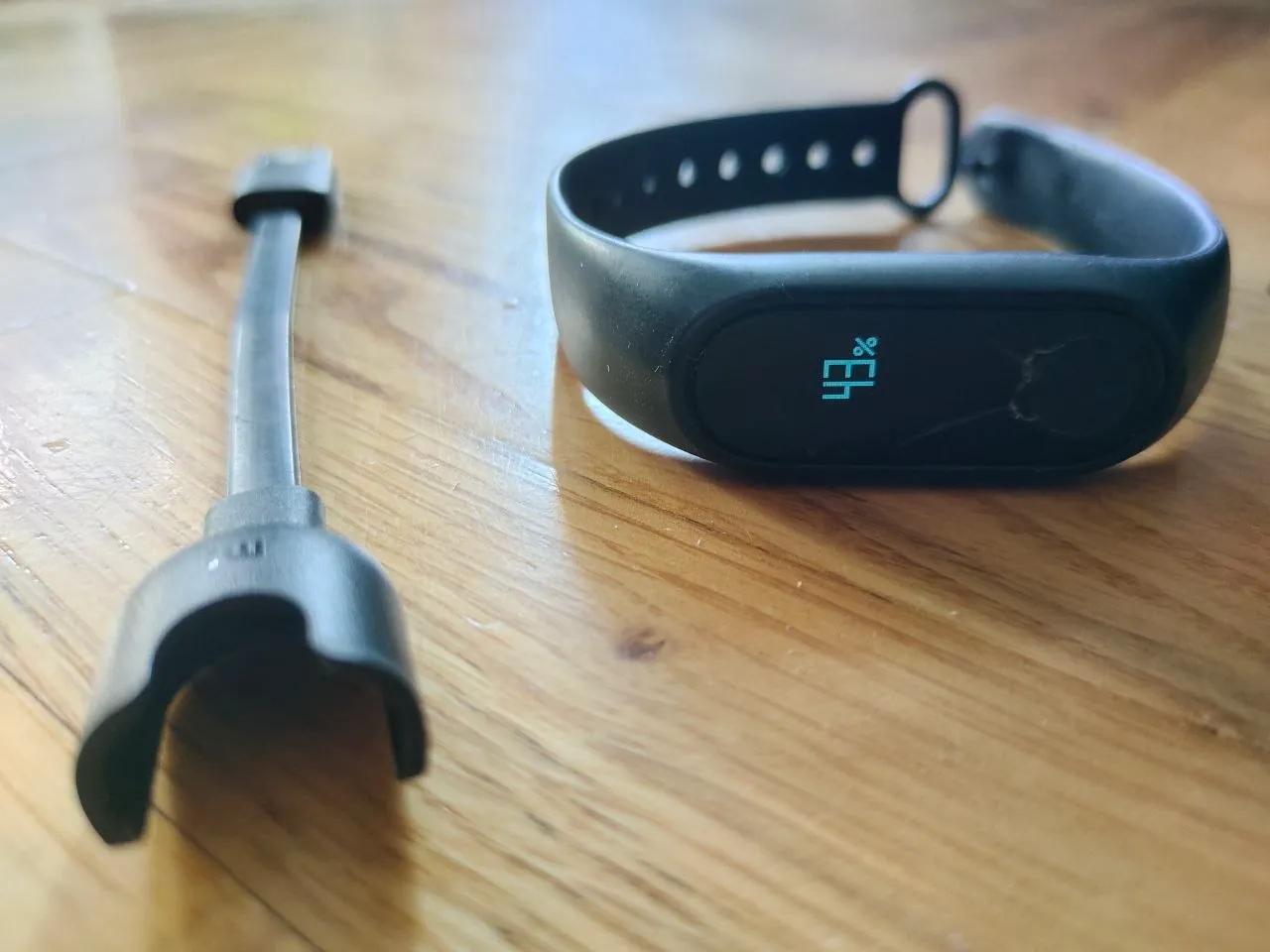 Смарт-браслет Xiaomi Mi Band 2