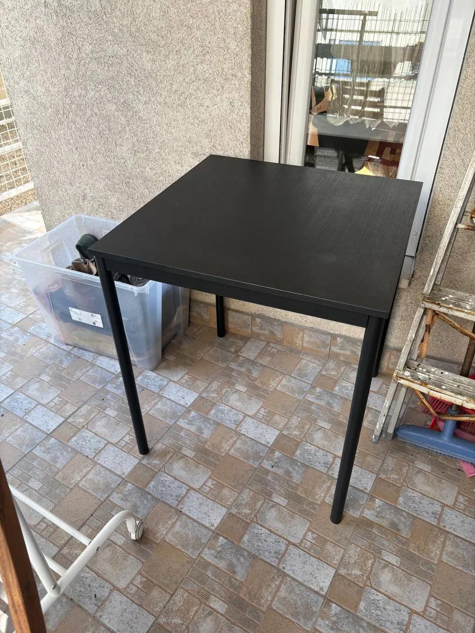 Стол IKEA чёрный 67×67 см