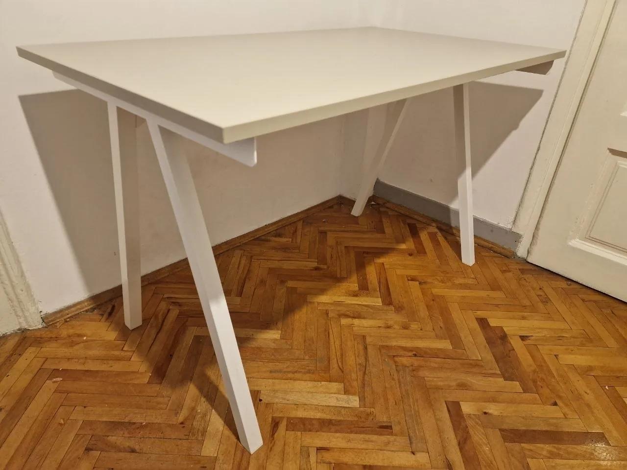 Стол IKEA Trotten 120×70 и кресло STYRSPEL лот