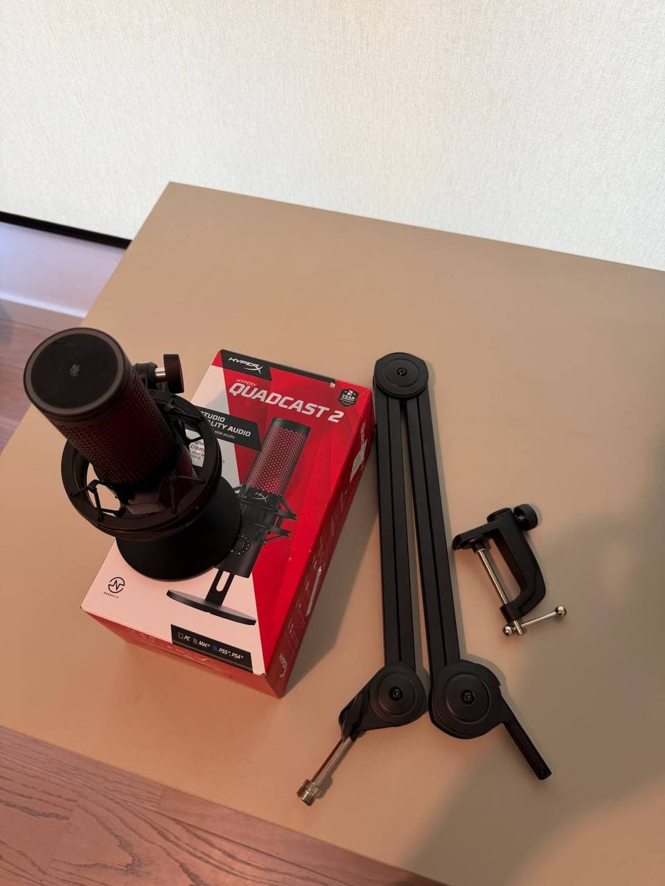 Микрофон HyperX