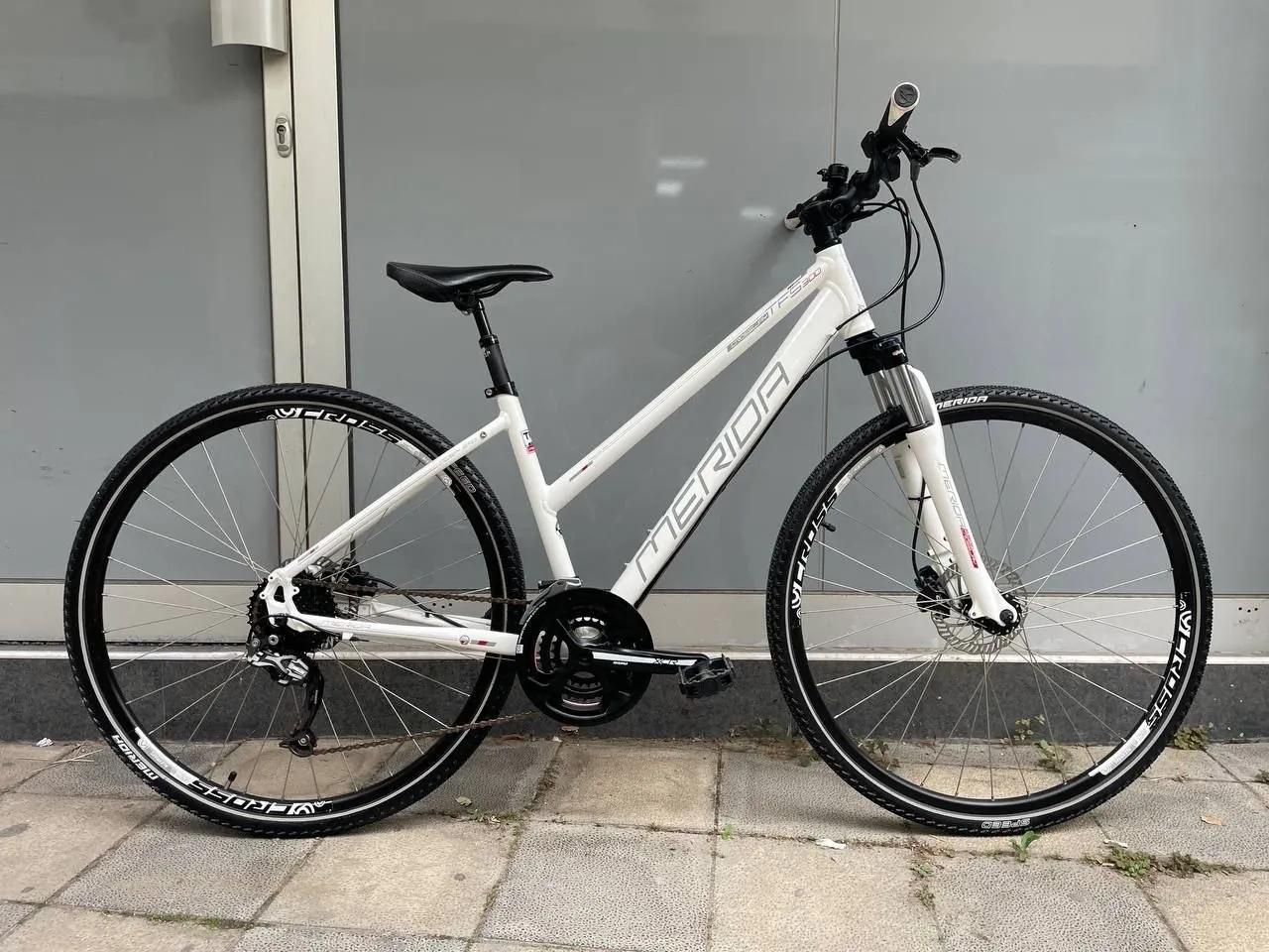 Велосипед Merida Crossway TFS300 Shimano