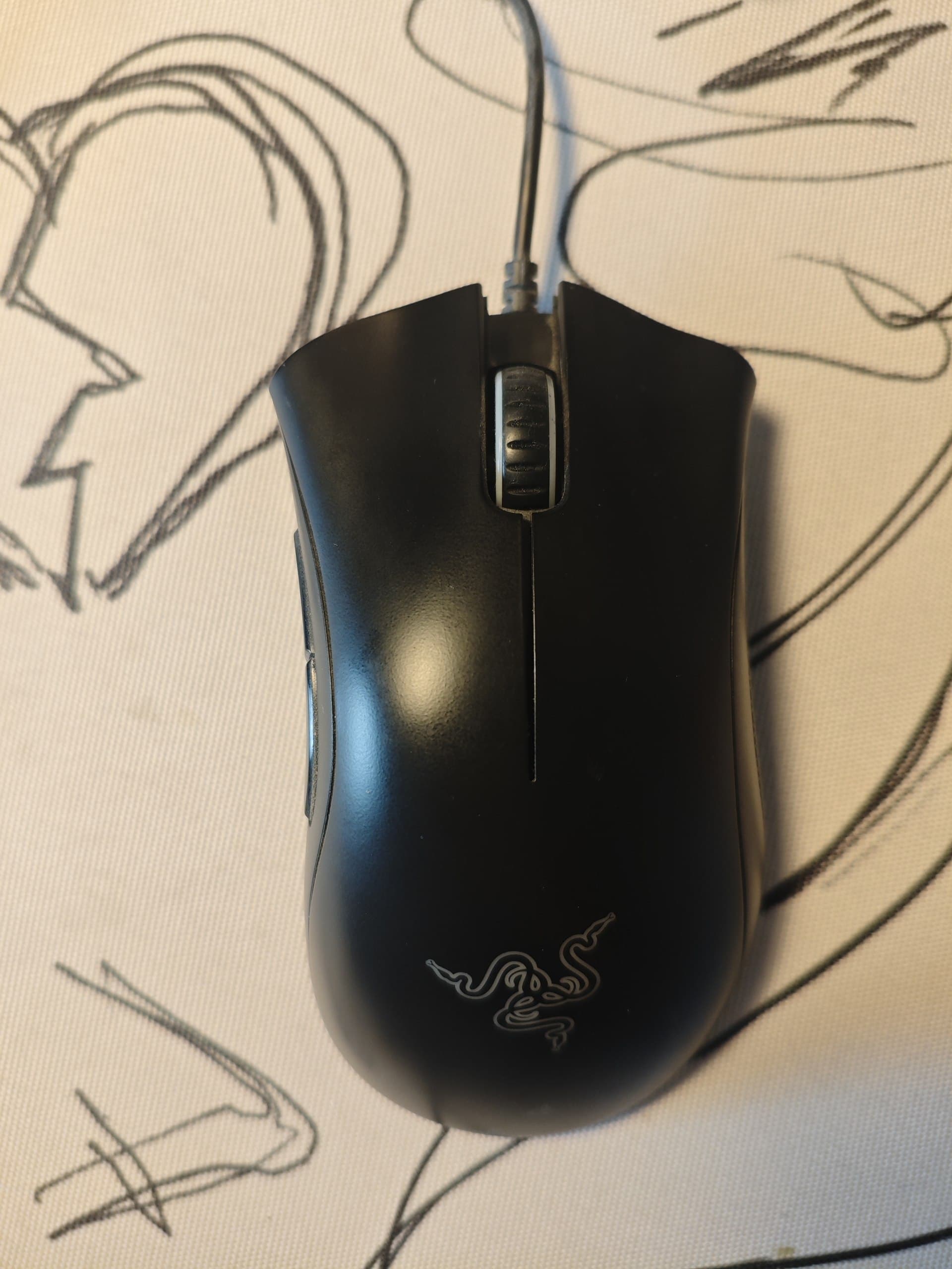 Мышь Razer Deathadder Essential