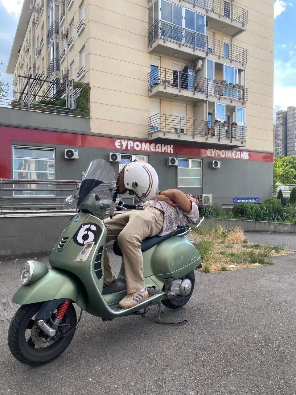 Скутер Vespa GTV 300 Sei Giorni 2018