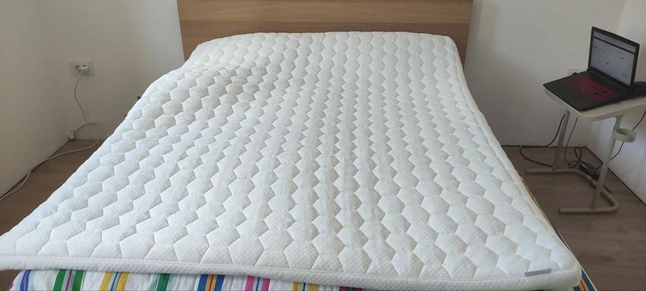 Наматрасник Dreamzone Kvisten 160×200 Memory foam 7 см