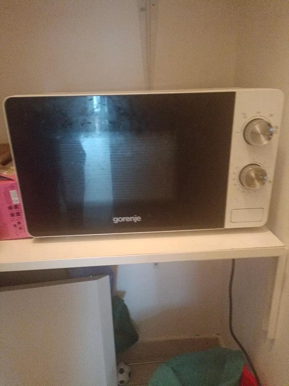 Микроволновка Gorenje рабочая Нови-Сад