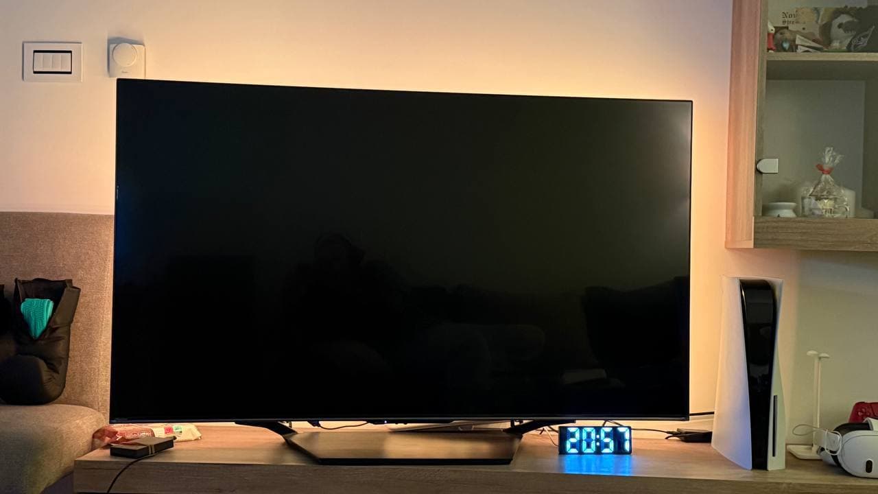 Телевизор HISENSE 55U7NQ