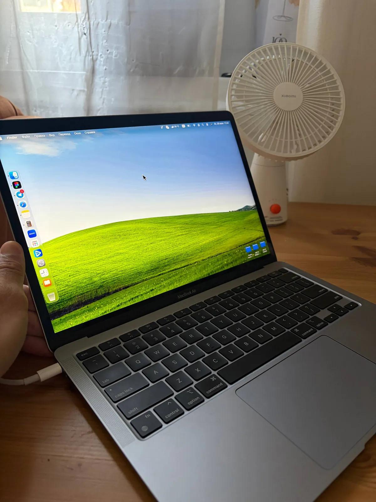 MacBook Air 13.3 M1 2020 продам или обмен