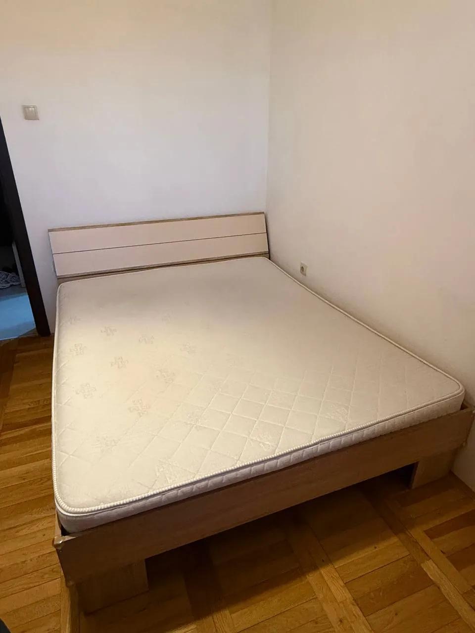 Кровать и матрас 160х200 Ново Населье