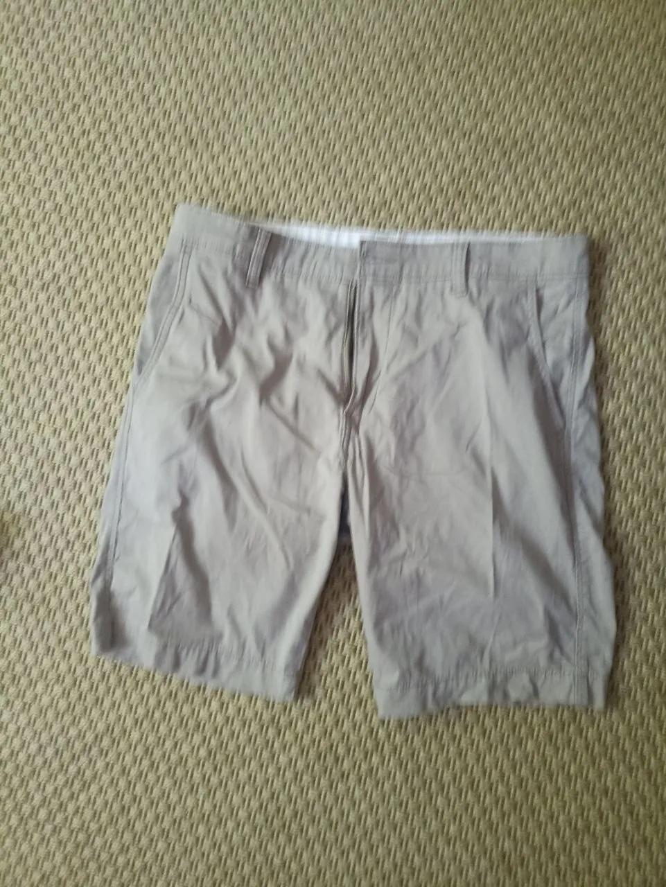 Шорты Levi's xx chino и Reserved мужские