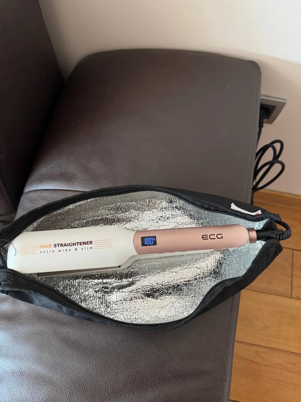 Выпрямитель волос ECG ZV 1255 Ceramic Wide