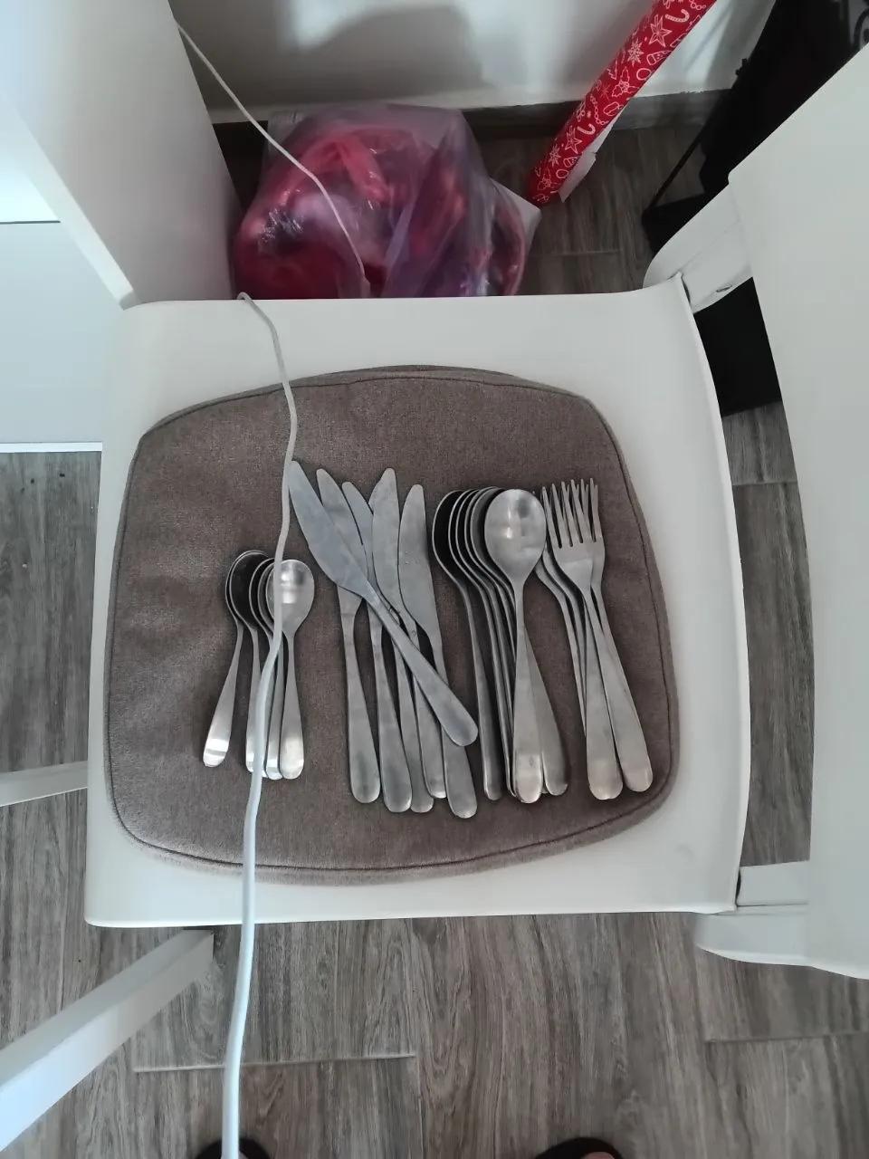 Набор IKEA 24 предмета и набор ложек