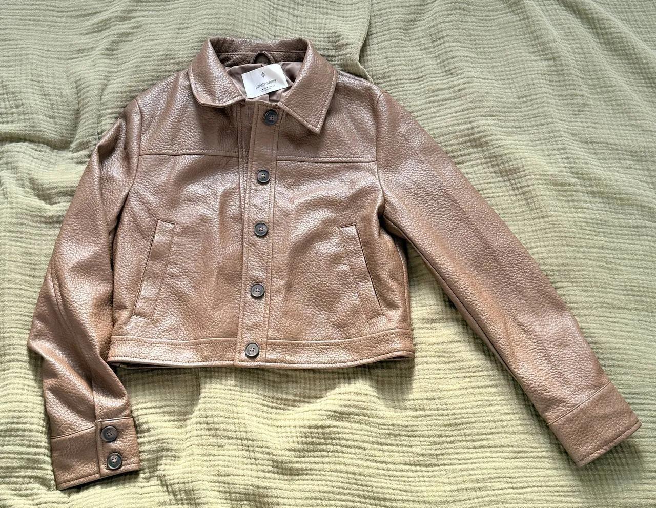 Куртка Stradivarius пиджак свитер H&M