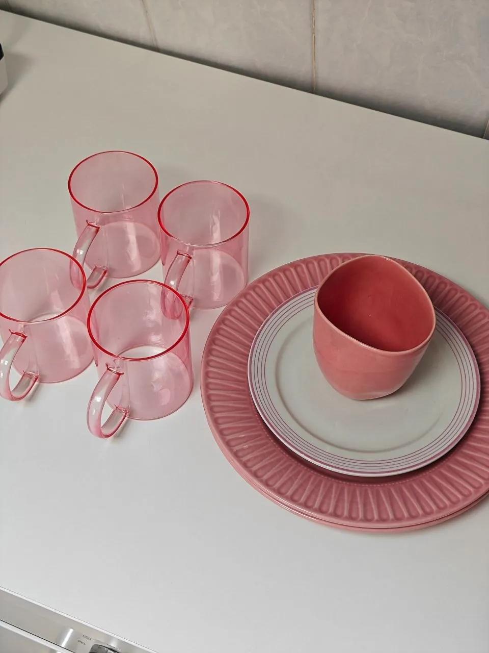 Розовая посуда тарелки IKEA фарфор Kaestner Белград