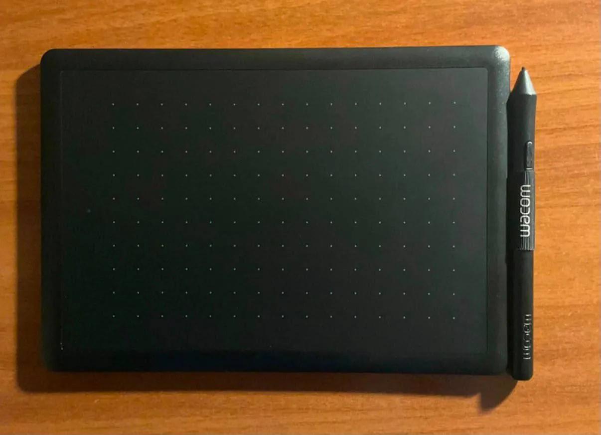Графический планшет Wacom One