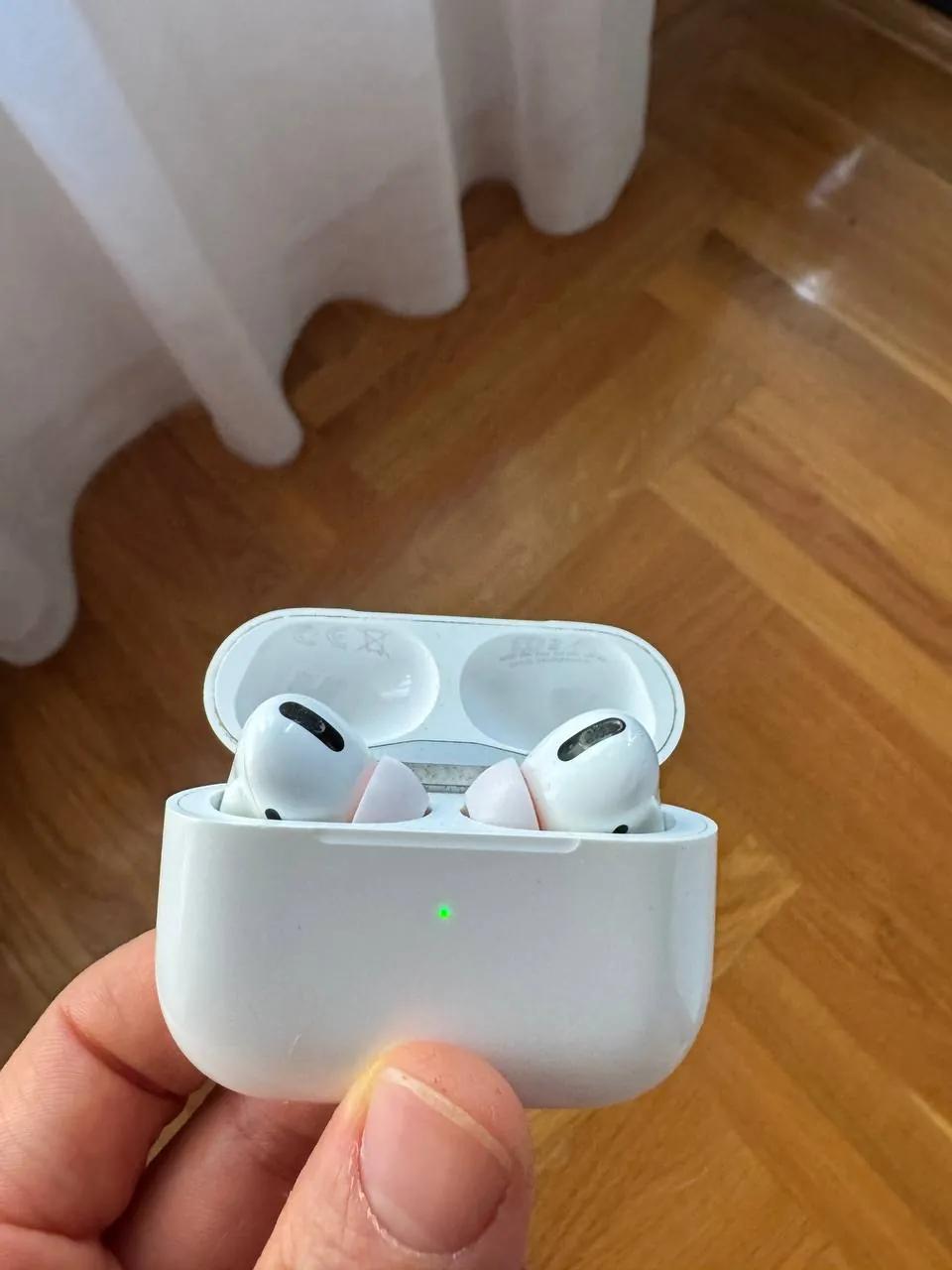 AirPods Pro 1 наушники б/у Нови-Сад