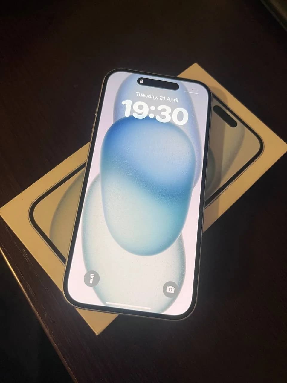 iPhone 15 Blue 128 gb