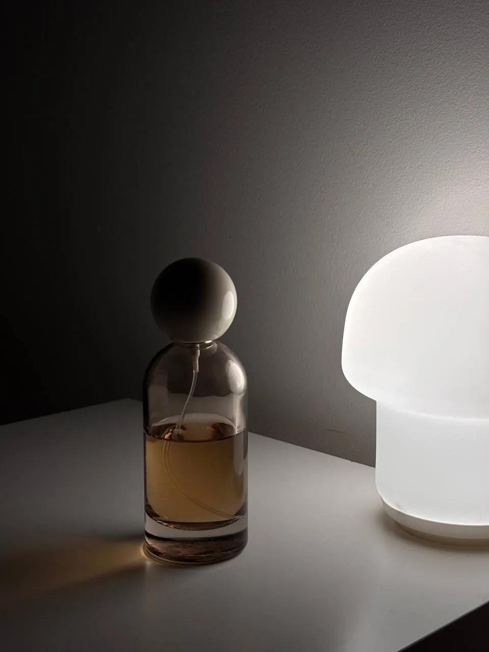 Спрей-ароматизатор Zara Home Musky Lily 100 мл