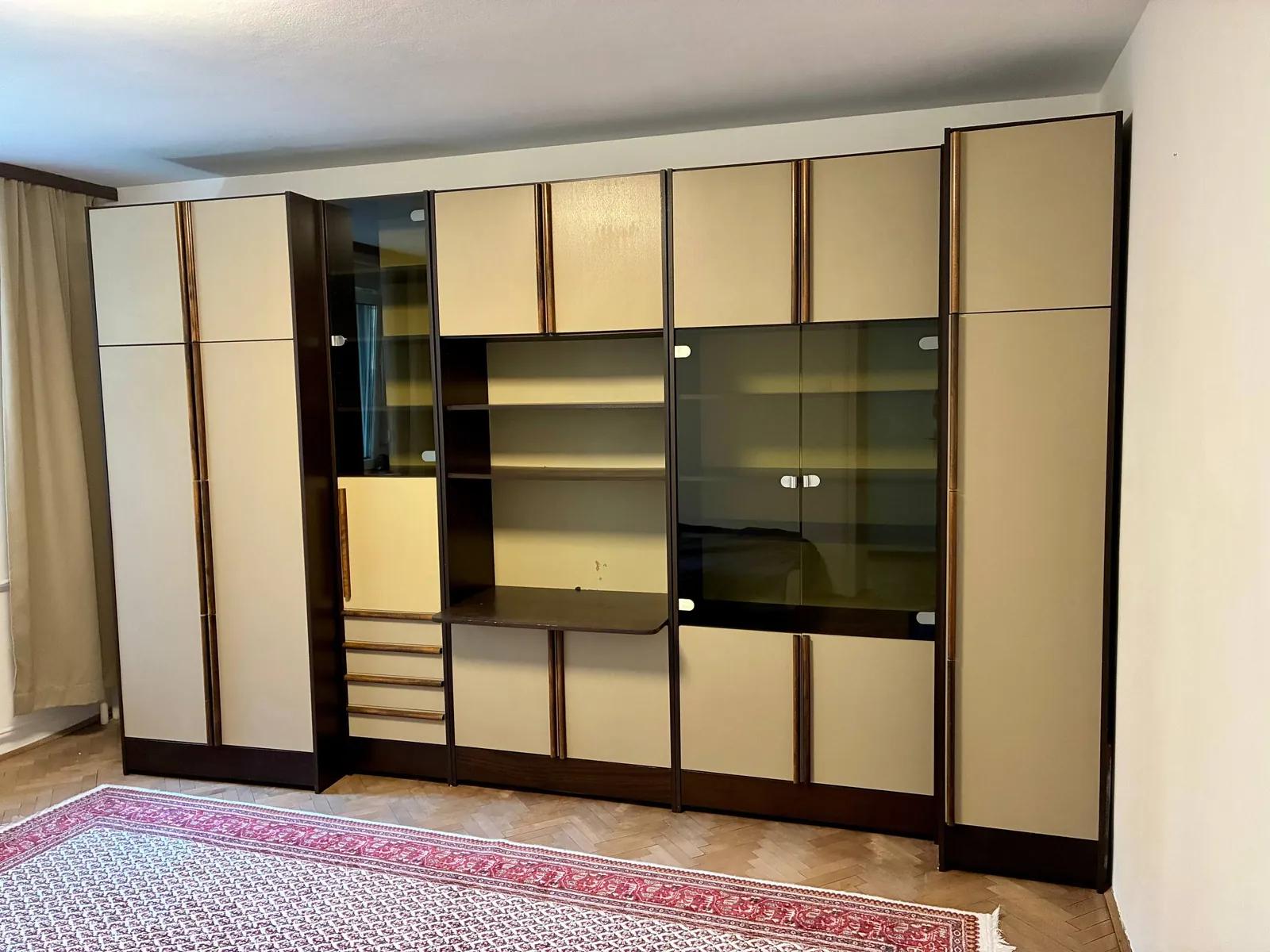 Шкаф 5 секций 378x235 Дединье Белград