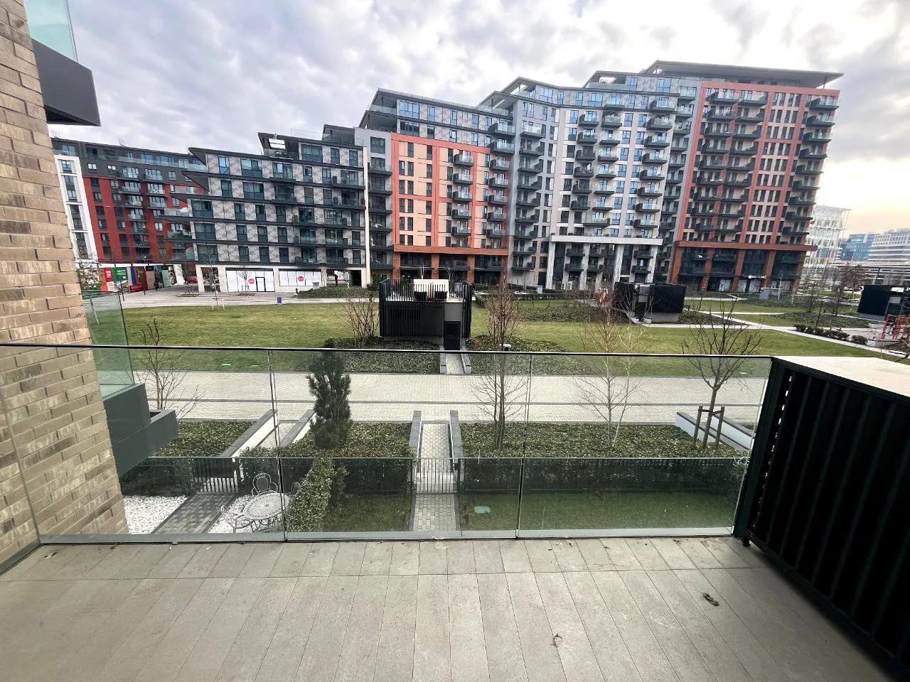 Аренда квартиры 3к 80м² Waterfront Белград